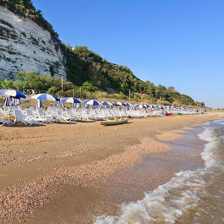 Hotel Villaggio Costa Ripa Rodi Garganico Εξωτερικό φωτογραφία