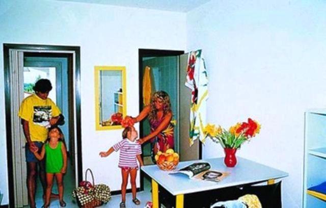 Hotel Villaggio Costa Ripa Rodi Garganico Δωμάτιο φωτογραφία